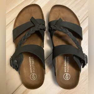 EUC White Mountain Sandals